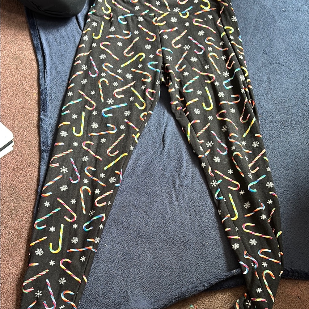 SHEIN Kids Candy Cane Print Leggings - Black Multi